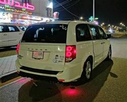 دودج جراند كارافان